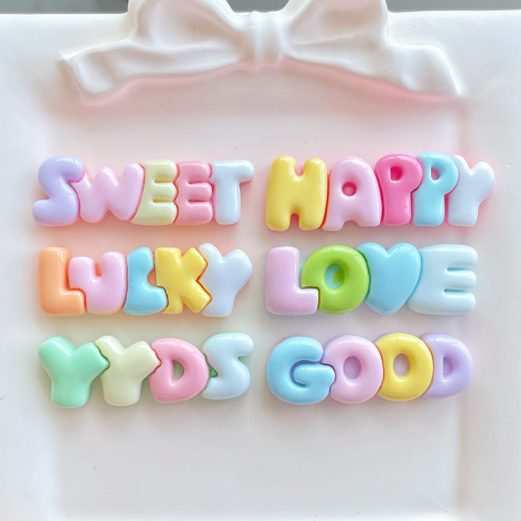 10-30Pcs Color Letter Planar R - đánh giá và giá Resin Art Letter Keychain