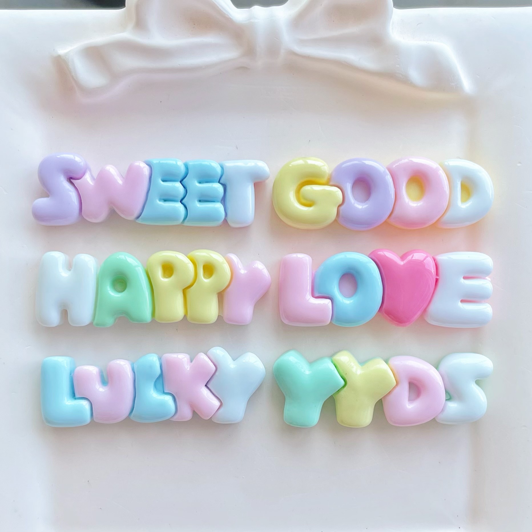 10-30Pcs Color Letter Planar R - đánh giá và giá Resin Art Letter Keychain